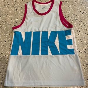 Nike sleeveless jersey